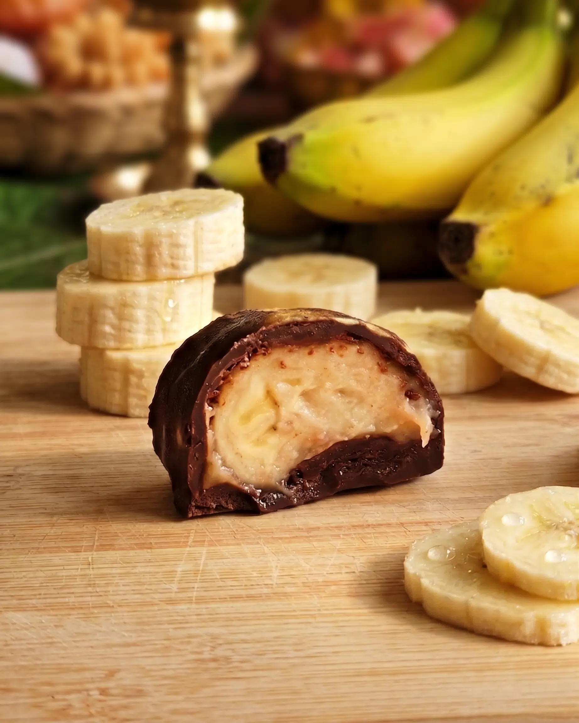 Seasonal chocolate composition with cocoa and hand-wrapped packaging